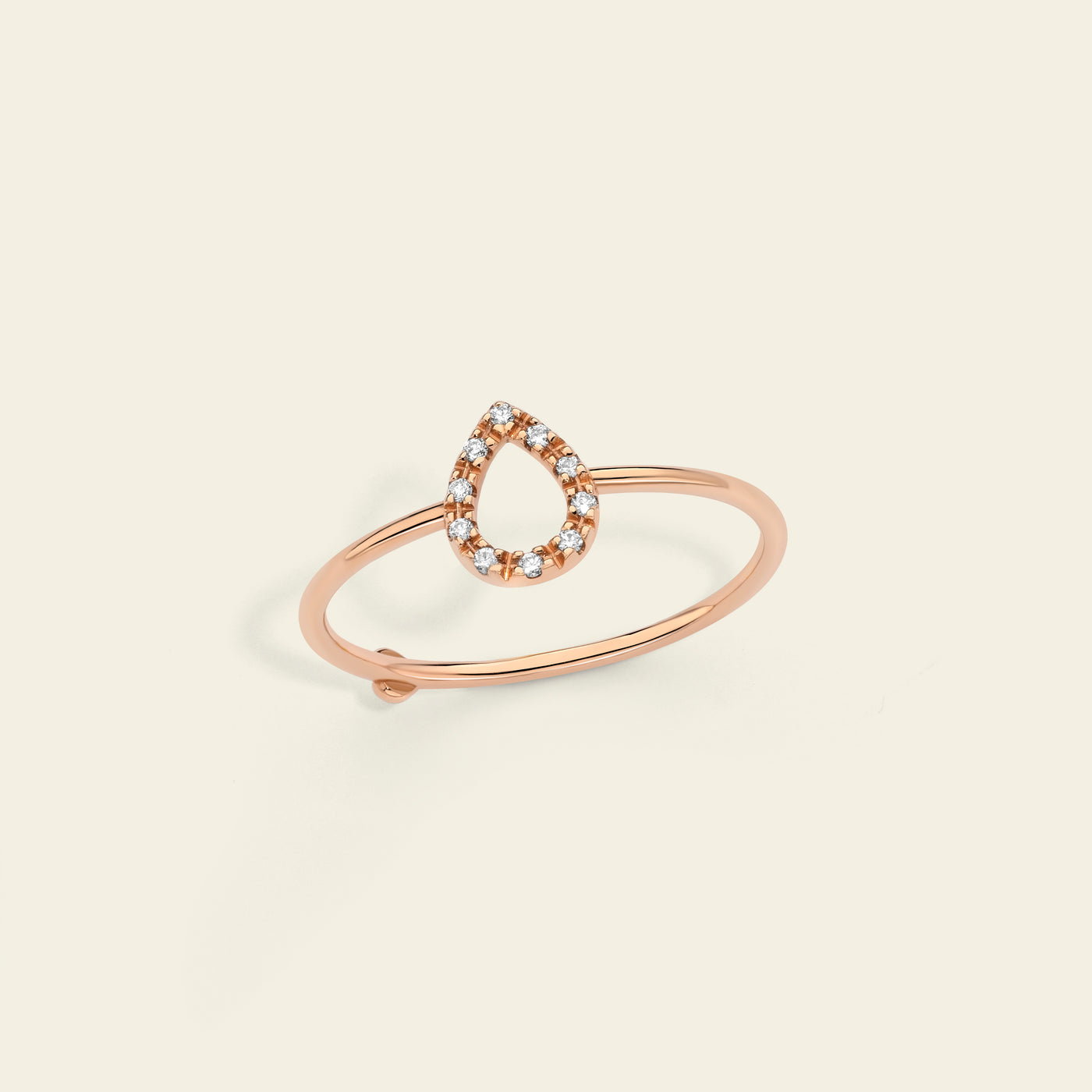 Anello con goccia piccola in oro e diamanti