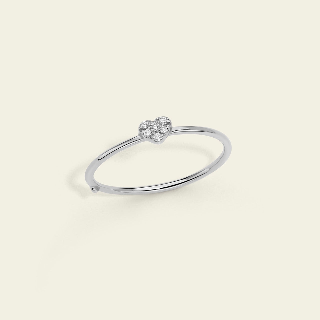 Anello con cuore pavé e diamanti